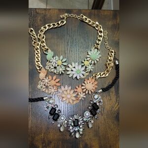 Fashion Necklace and bracelets bundle